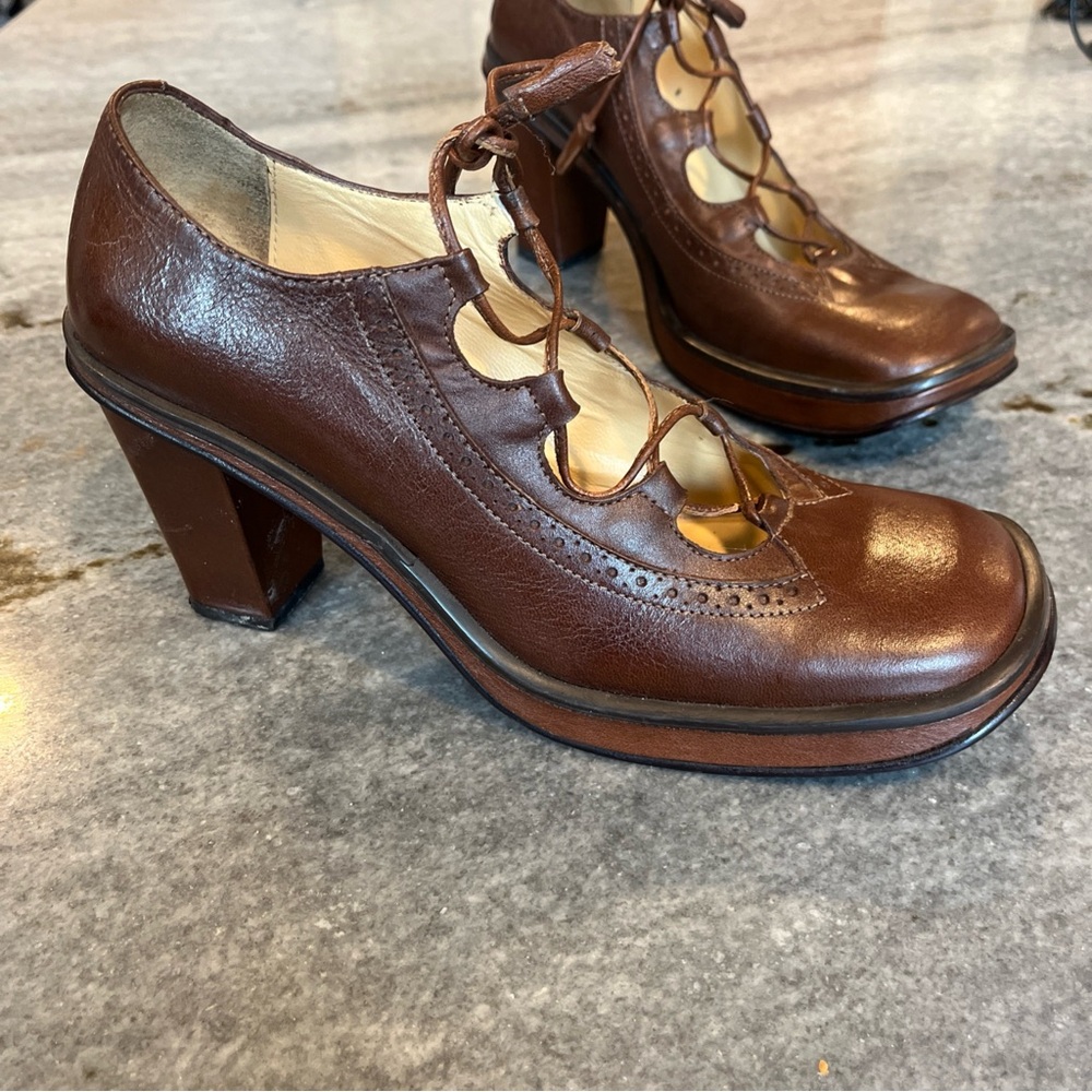 BCBG Lace-Up Baby Doll Block Heel Mary Jane Pumps in Rich Brown 7 1/2 - Picture 2 of 15